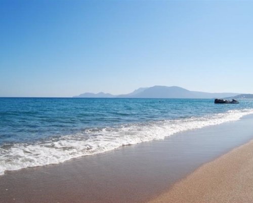 KOS-paralies-Παραλία Sunny-AtHellas.gr