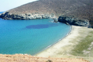 TINOS-AtHellas.gr-ΠΑΡΑΛΙΕΣ-Παχιά Άμμος